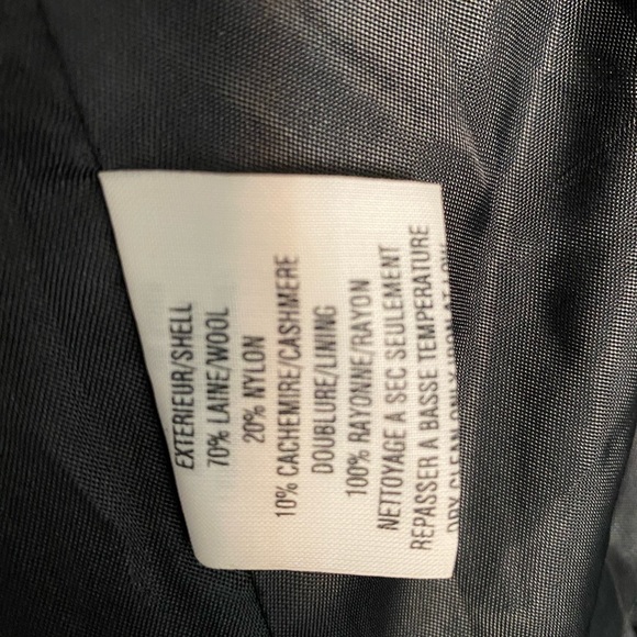 Lindor petite black blazer size 14 - Picture 3 of 4